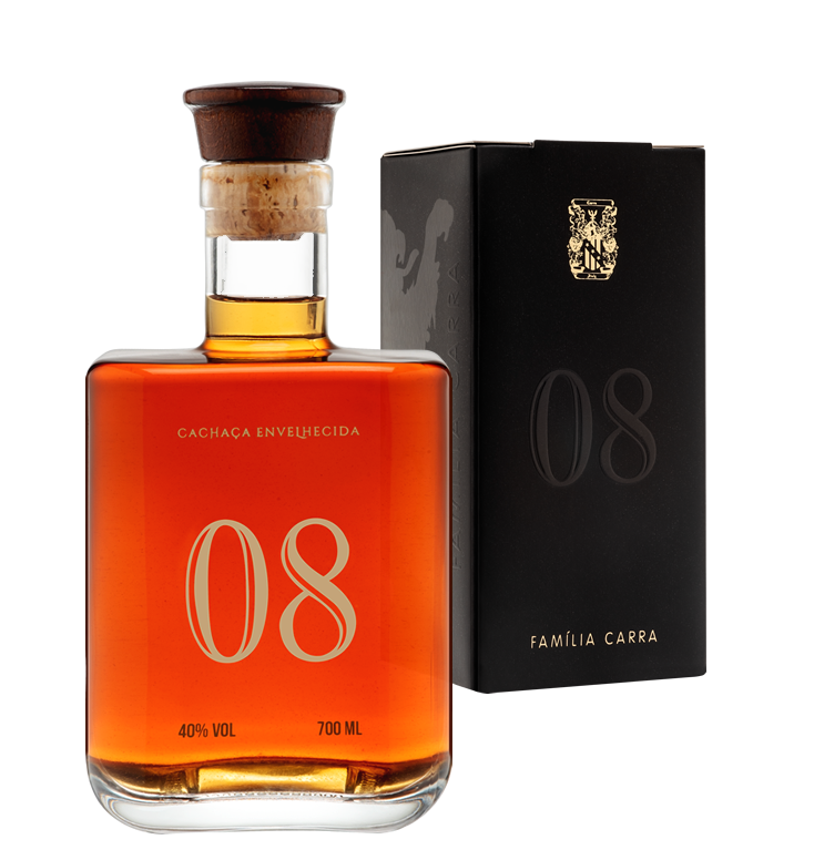 Cachaça 08 do Sítio Bom Retiro Família Carra - Serra Negra-SP